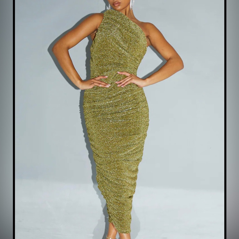 gold glitter plisse ruched midi dress